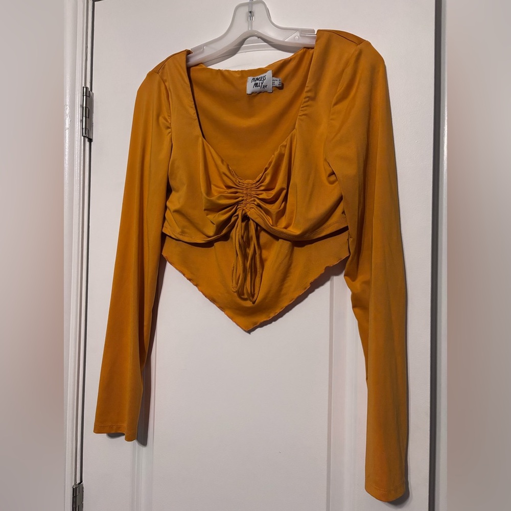 Princess Polly Mustard Long-Sleeve Ruched Pointed-Hem Crop Top Size 8